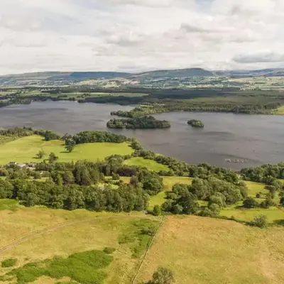 The Old Barn - cottage with spectacular lake view