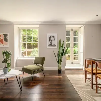 New Town Garden Retreat by Calton Living