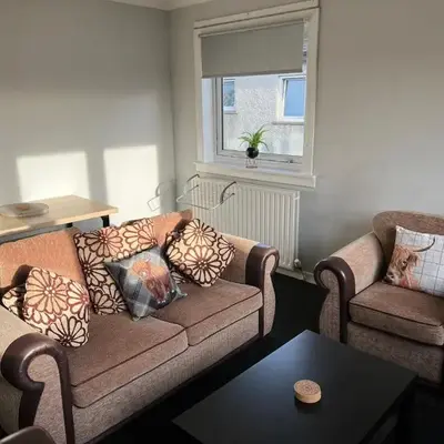 The Heilan' Coo Apartment