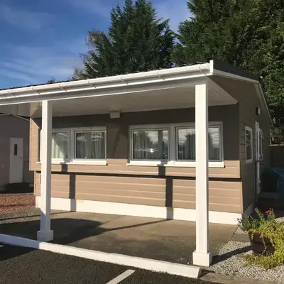 Red Deer Village Holiday Park - 2 Bedroom