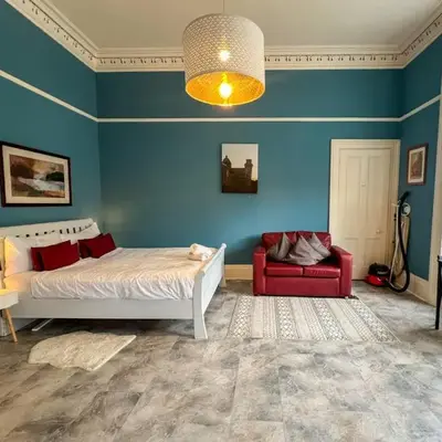 Cozy Studio Apartment of Glasgows West End