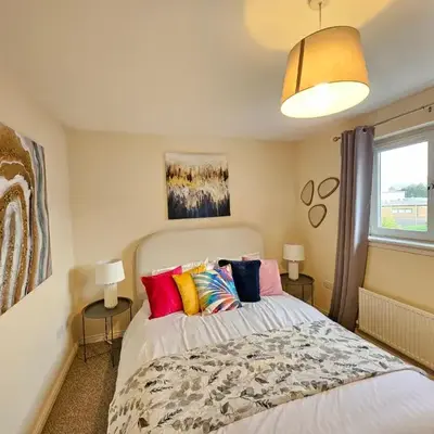 2 Bed Apt