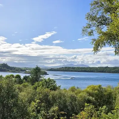 Ard Veich Estate - Panoramic Highland Sea Views with private beach and woodland