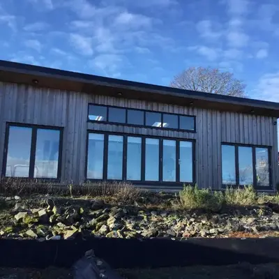 Tirlaggan House