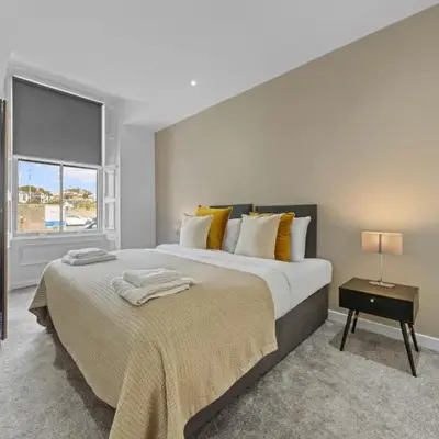 The Manor - Beachwalk Apartments