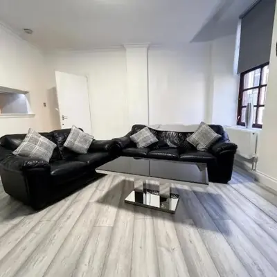 2 Bed apartment in city centre!