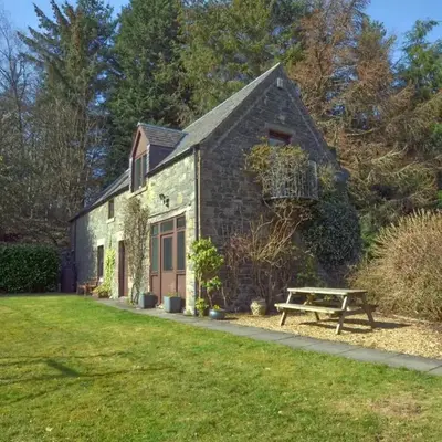 Black Barony Home Farm Cottage