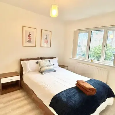 KH-Entire House -Central Scotland