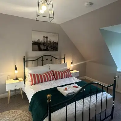 Charming Snug Loft Room