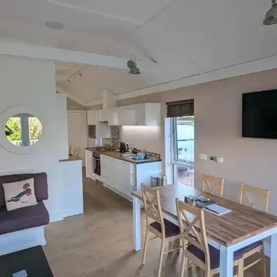 The Dochart Lodge with hot tub Braidhaugh Crieff