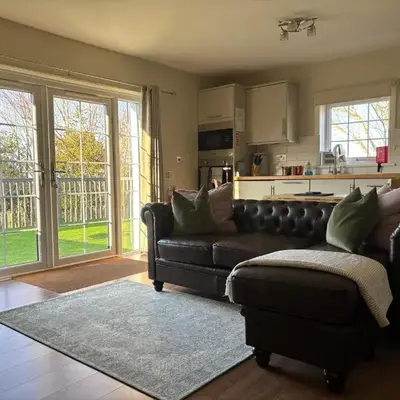 The Loch Lomond But n Ben
