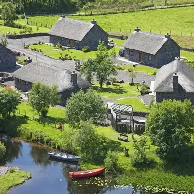 Clan Cottages Luxury Thatched Retreat near Oban