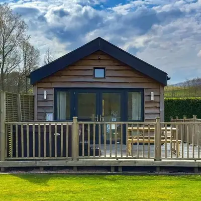 The Tummel Lodge with Hot Tub in Crieff