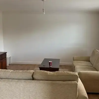 2 Bed 2 Bath Flat 27Atholway