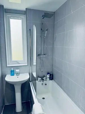 Gallery image of Modern 2 Bedroom with extra Loft Bedroom in Glasgow
