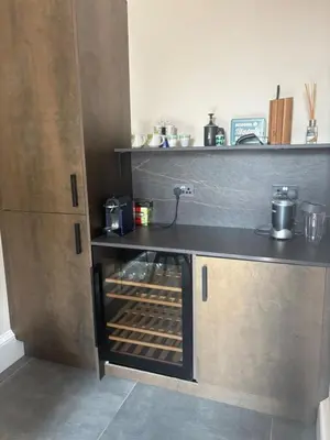 a kitchen with a counter with an open drawer at Spacious 2 Bed Edinburgh - Perfect Location in Edinburgh