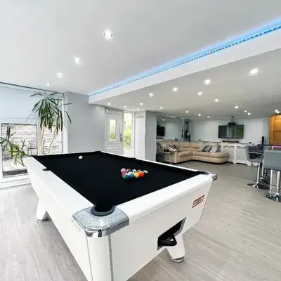 2 Bedroom Garden Flat