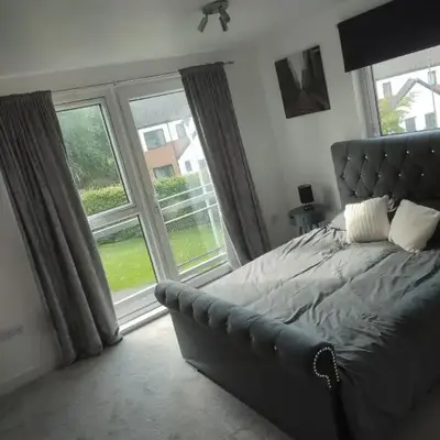 Rosebank Apartment Edinburgh City