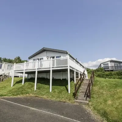 Manor Heights Lodge