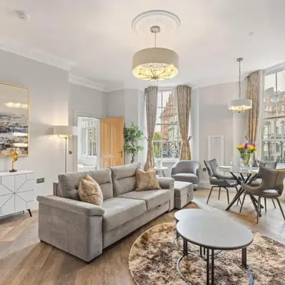 Prime Central Edinburgh 1 bed