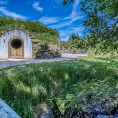 The Warren - Hobbit House and Hot Tub at Loch Tay