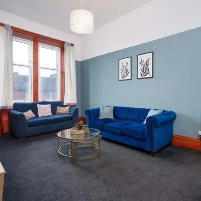 Family and Group Stay 2BR by Park Sleeps 7