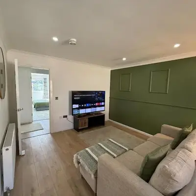 Luxurious 2BR