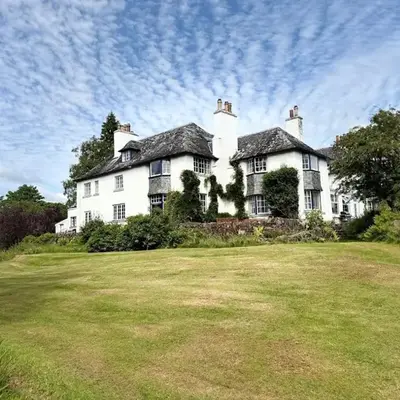 Lonan Country House and Gardens