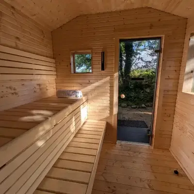 Ashdale Cottage with Sauna