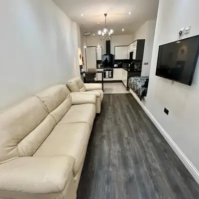Fantastic 1 Bed in Heart of Edinburgh