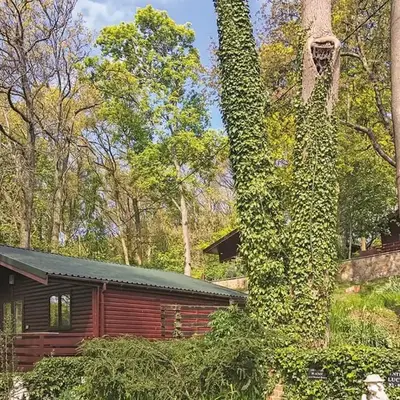 Hideaway Lodges