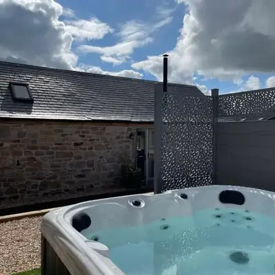 Distillers Cottage