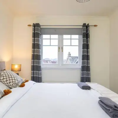 4 Bedroom Townhouse In Stirling