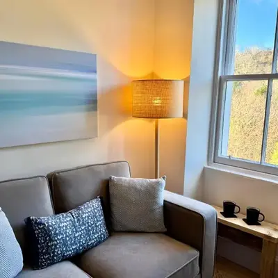 Lochview Flat