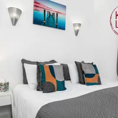 Elmbank Apartment by Klass Living Bellshill