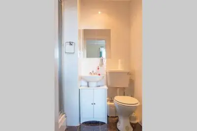 Gallery image of Edinburgh Central Lauriston Aparthotel in Edinburgh