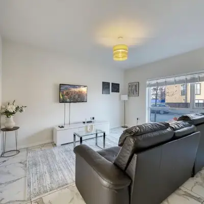 Stylish and Morden 3Bed House Glasgow City Centre