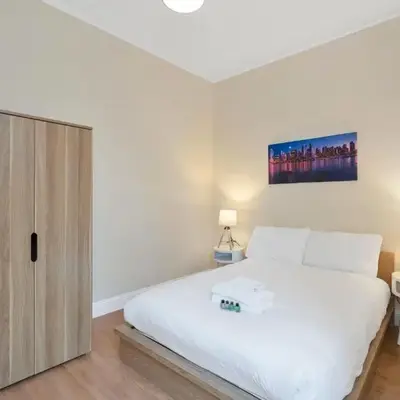 Charming City View Apartment with Modern Comforts