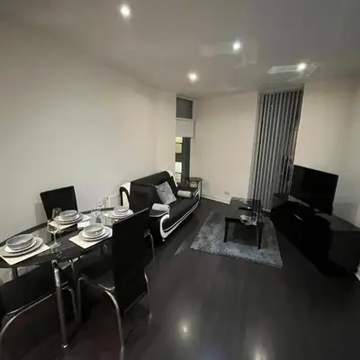 City centre stylish apartment