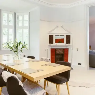 Ramsay Gardens - Grand 4-Bedroom Apartment Next To Castle