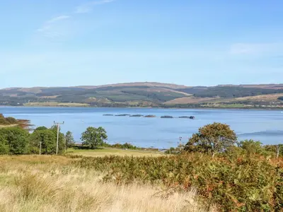 a view of a large body of water at Poppies Cottage in Craignure