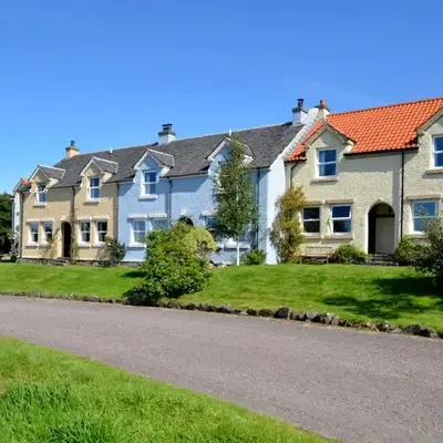 Craobh Marina Cottages
