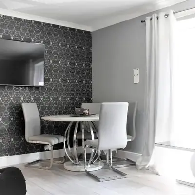 2 Bedroom Apartment at SECC Hydro FREE PARKING