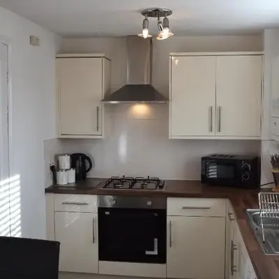 Kelpies Serviced Apartments-McKay