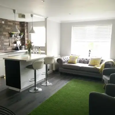 Boutique Coastal appt nr Edinburgh