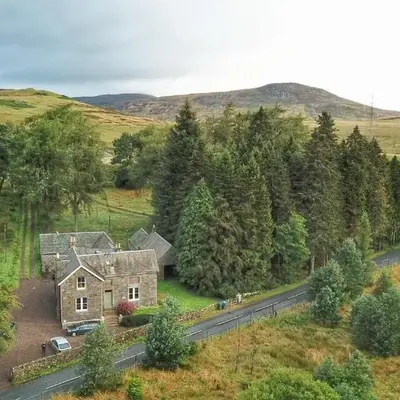 The Farmhouse B&B