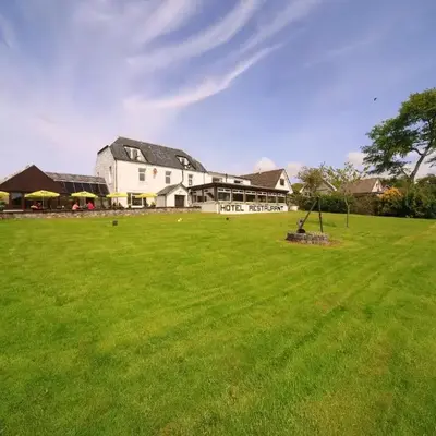 Lochnell Arms Hotel