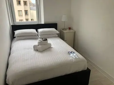 Gallery image of Beautiful Scandi-Inspired one bed in Stockbridge in Edinburgh