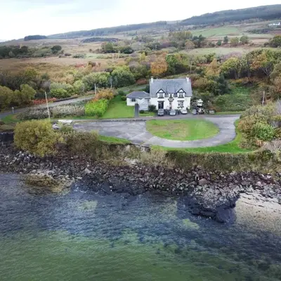 Lochaline Hotel