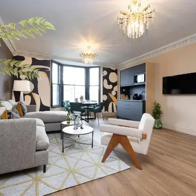 30 Castle Street Aparthotel